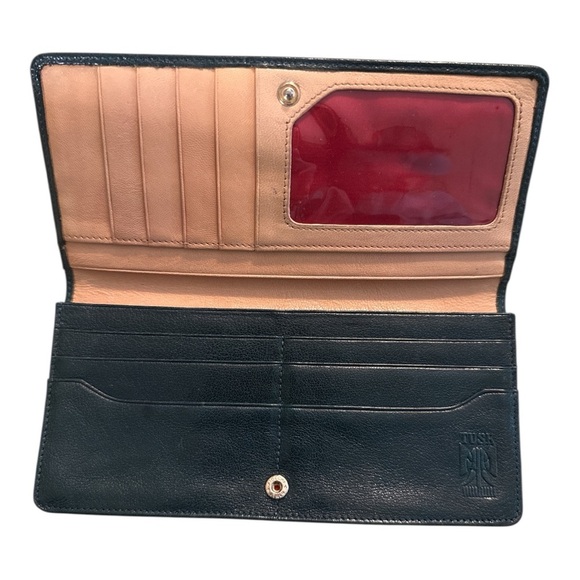 TUSK green Leather Wallet - Picture 4 of 4